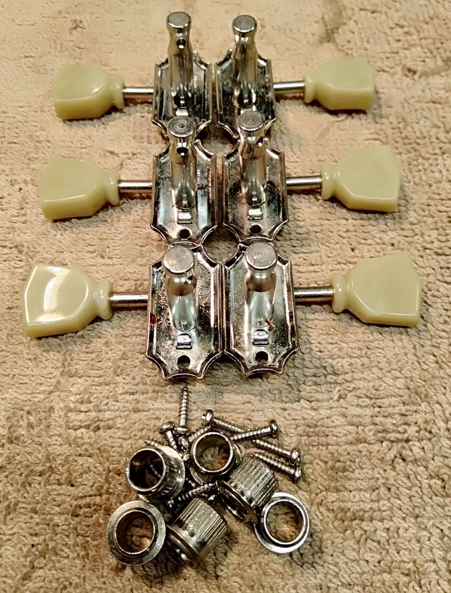 Gotoh tuners. NEW