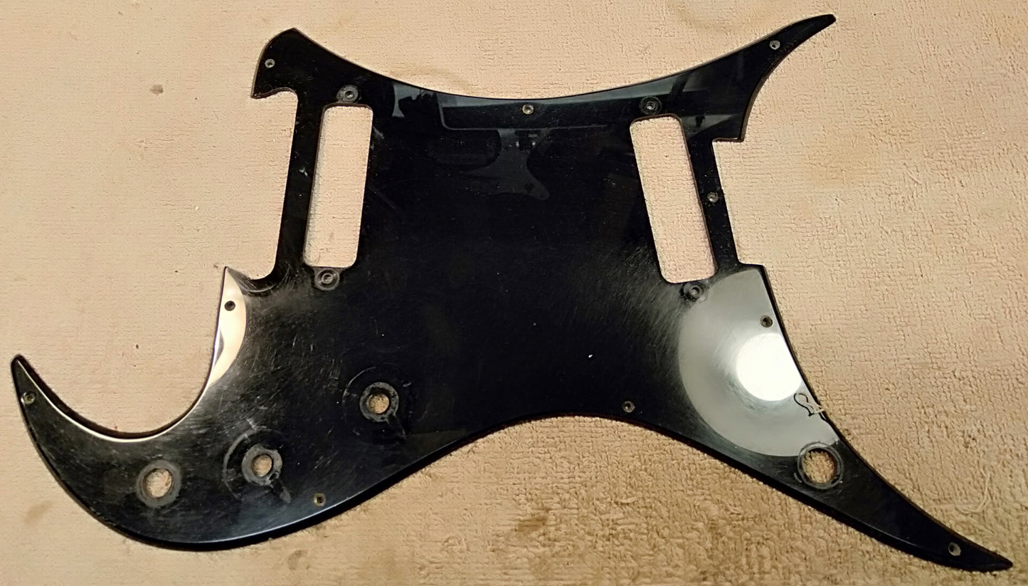Guyatone scratchplate. 2nd hand