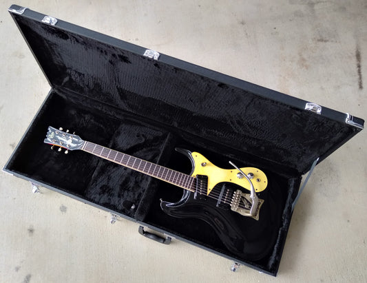New Mosrite style hadcases