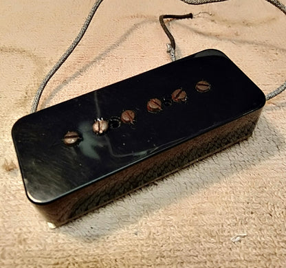 Seymour Duncan P-90. 2nd hand