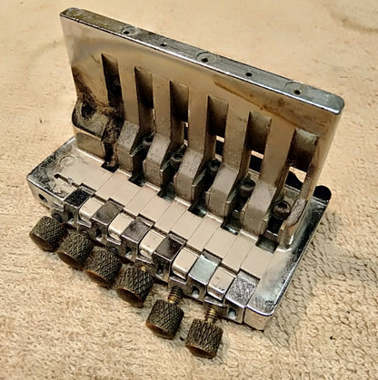Kahler vibrato. 2nd hand