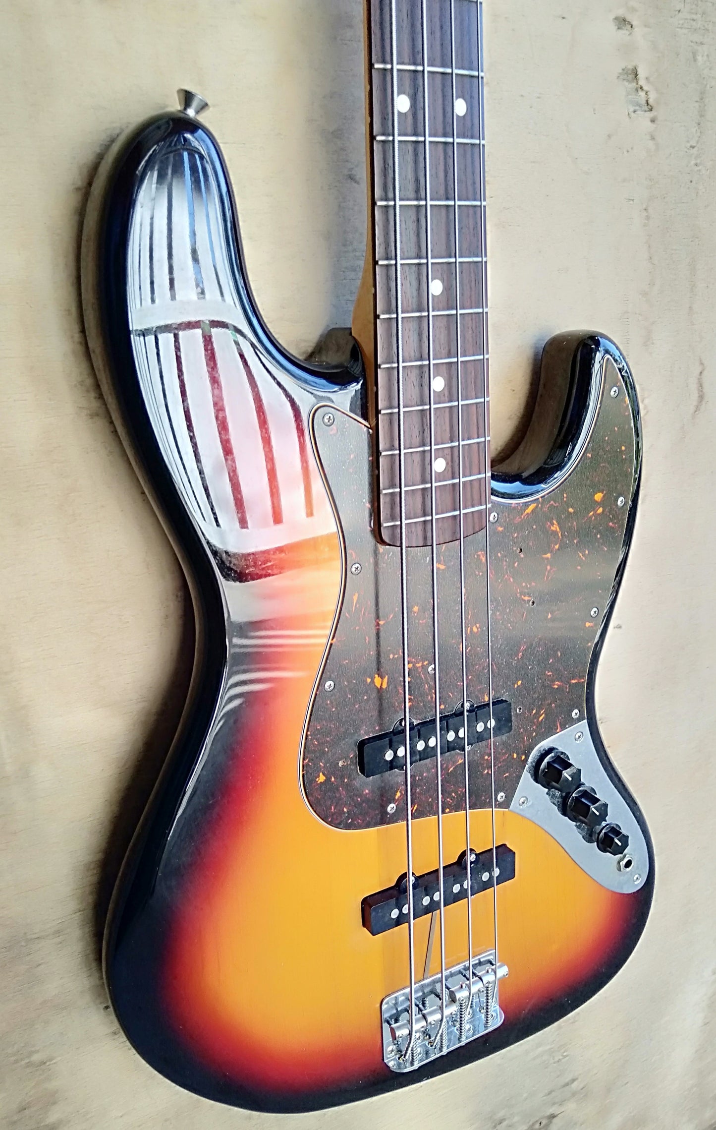 Fender Jazz bass. 2004
