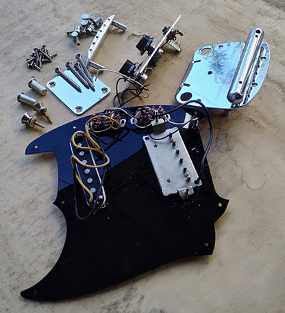 Fender Jagstang hardware. 2nd hand