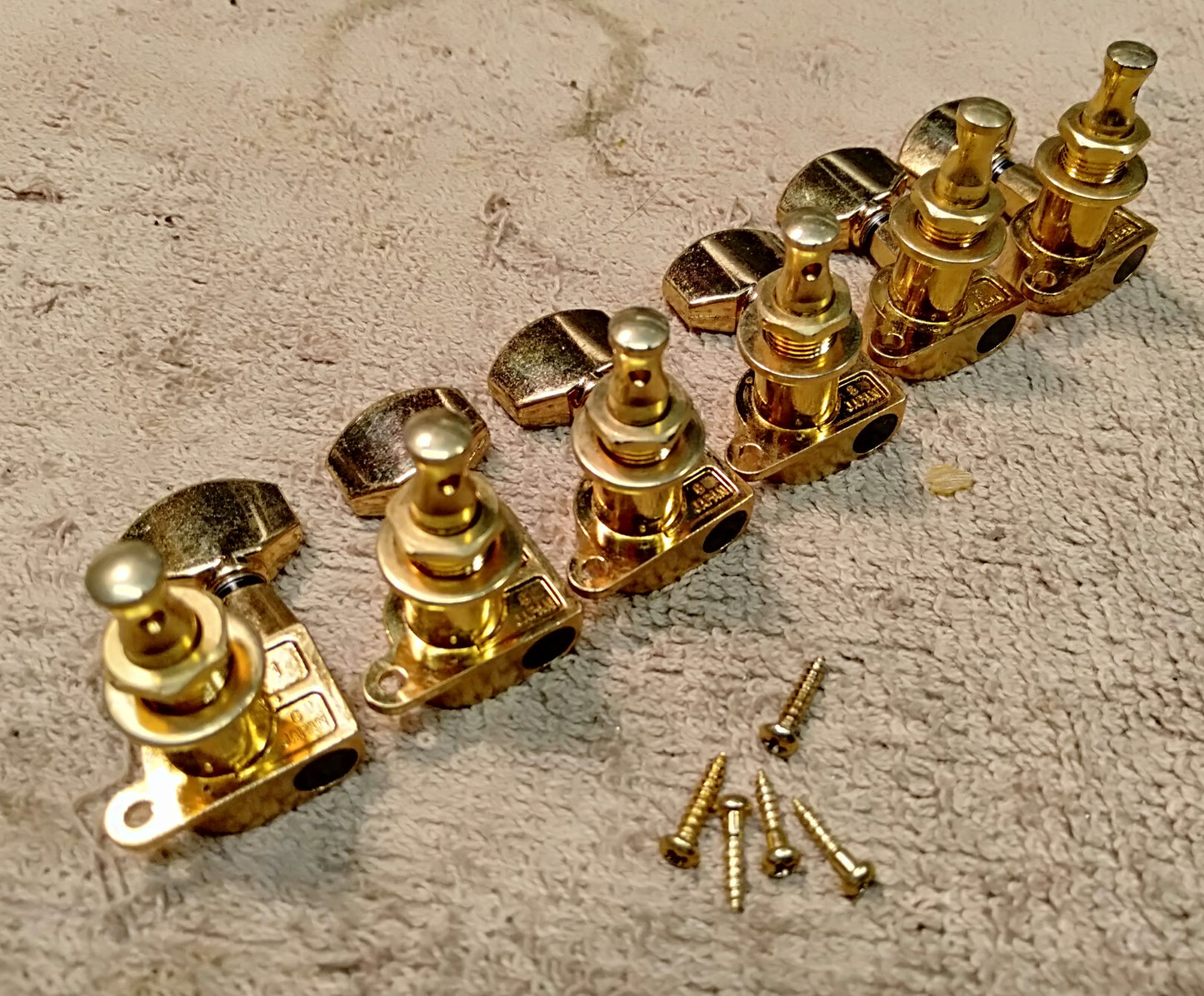 Gotoh tuners. 2nd hand
