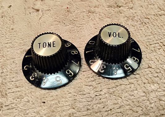 Knobs. 2nd hand