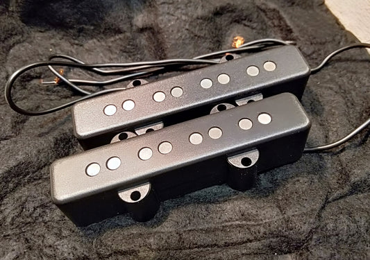 HÄUSSEL J bass pickups. NOS