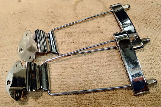 Trapeze tailpiece. NEW