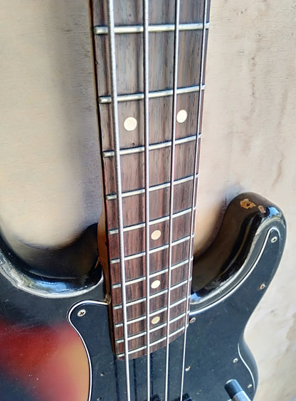 Fender P bass. 1974