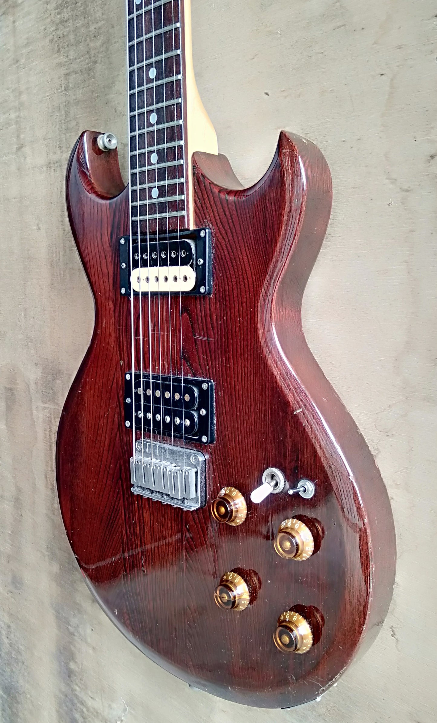 Aria Pro II CS-350. 1981