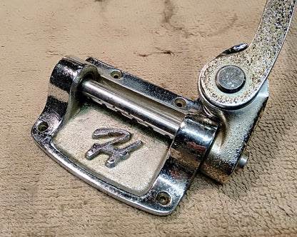 Honey vibrato unit. 2nd hand