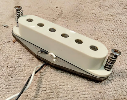 Fender Strat pickup. 2nd hand