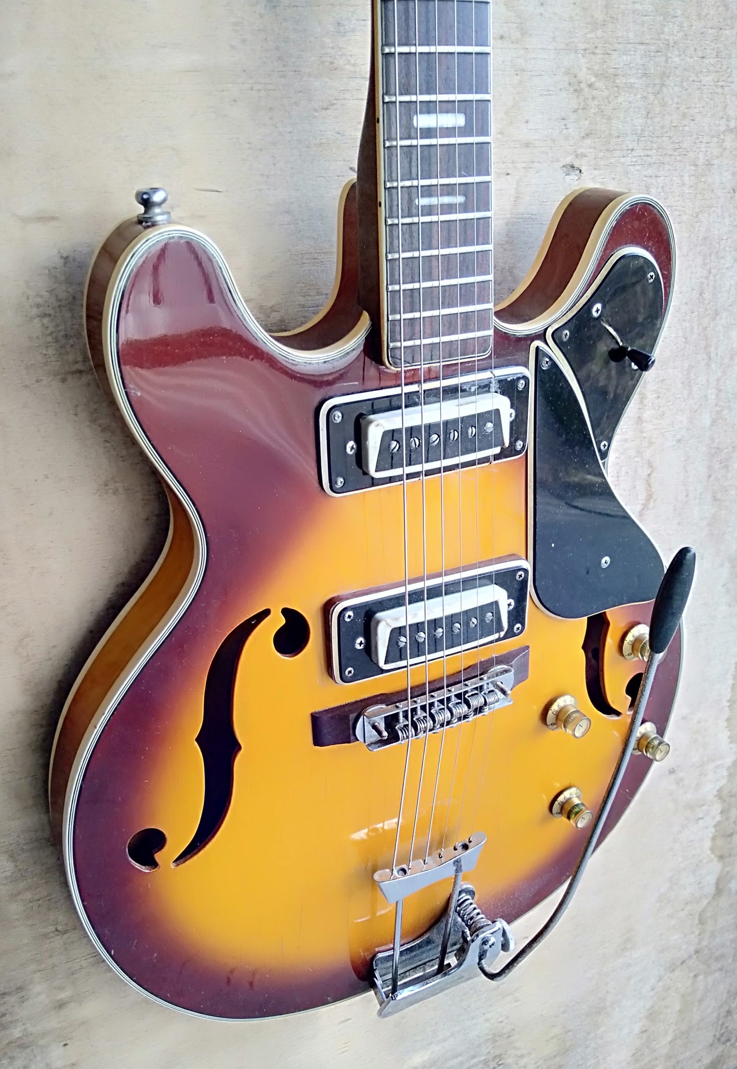 Aria Diamond 1202T. 1960'S