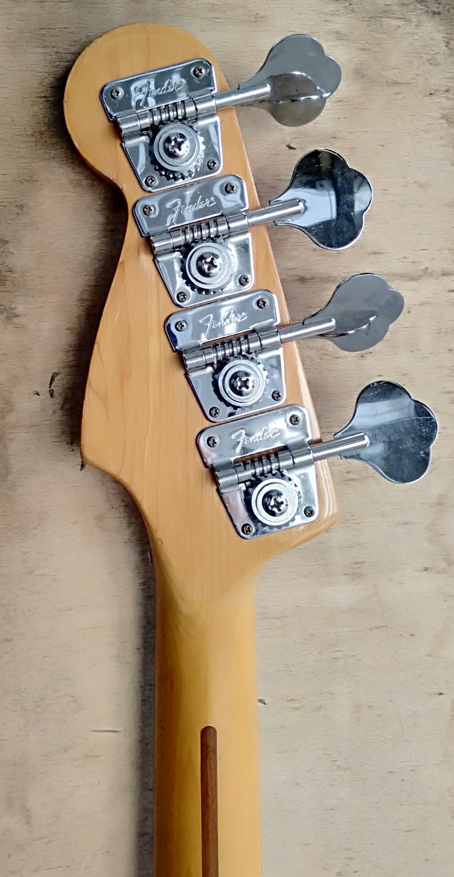 Fender P bass. 1979