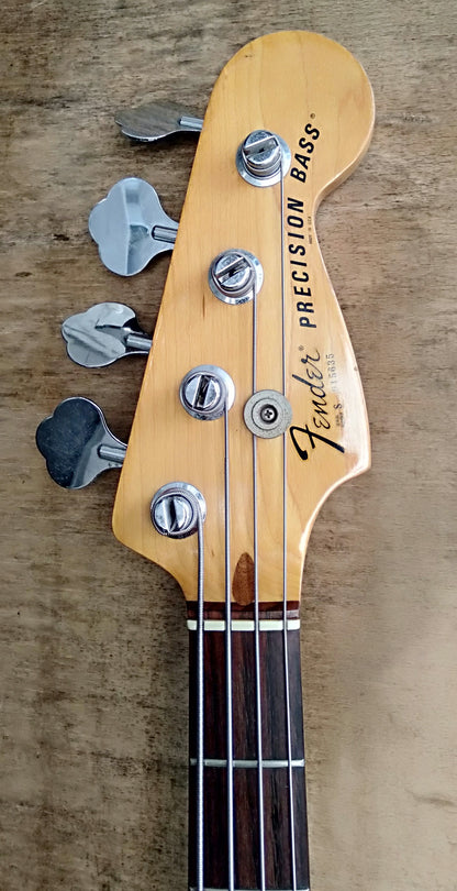 Fender P bass. 1979