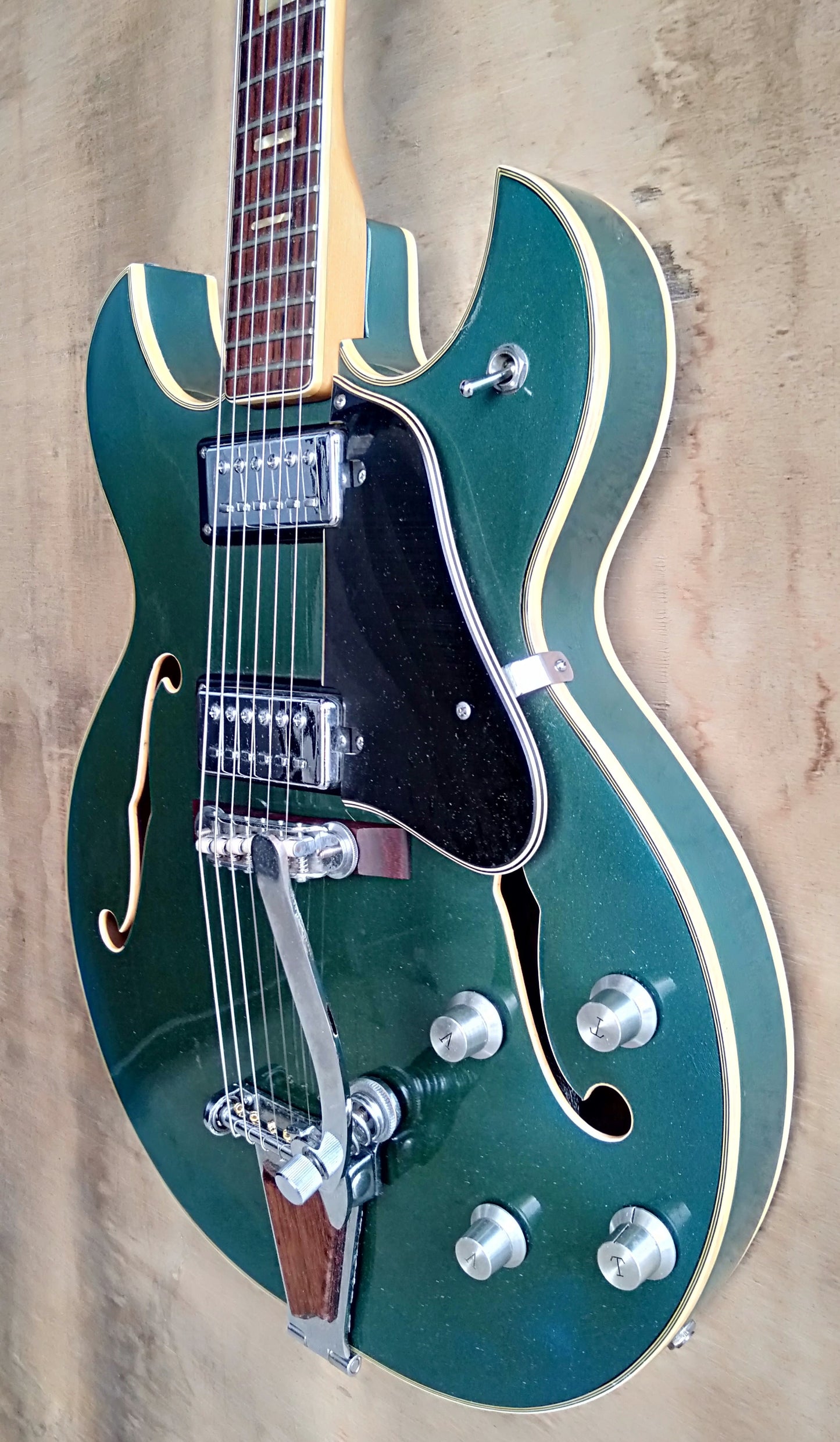 Aria Diamond 1302T. 1960's