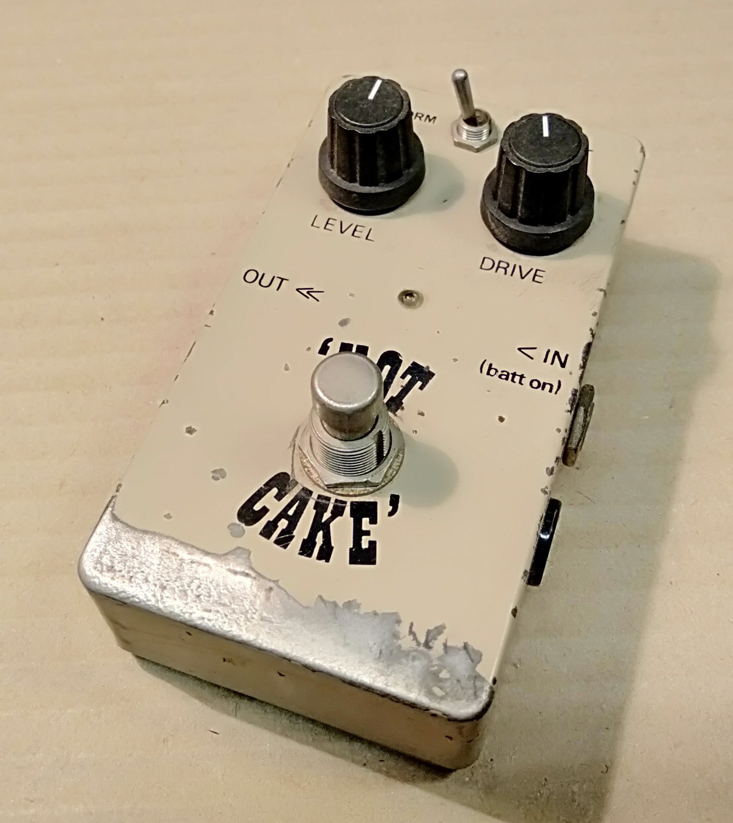 Hot Cake. 2ND HAND