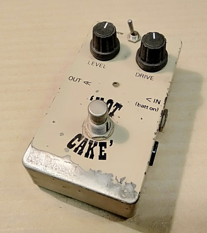 Hot Cake. 2ND HAND