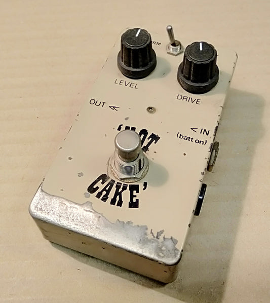 Hot Cake. 2ND HAND