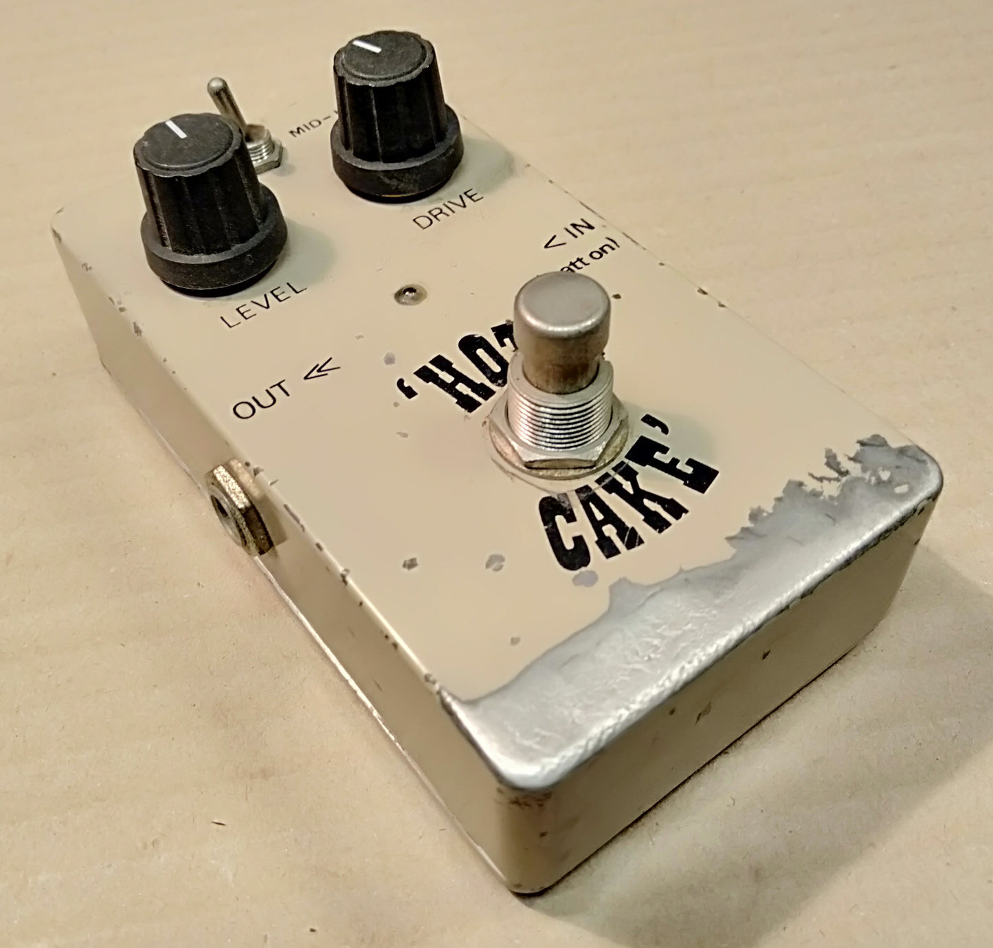 Hot Cake. 2ND HAND