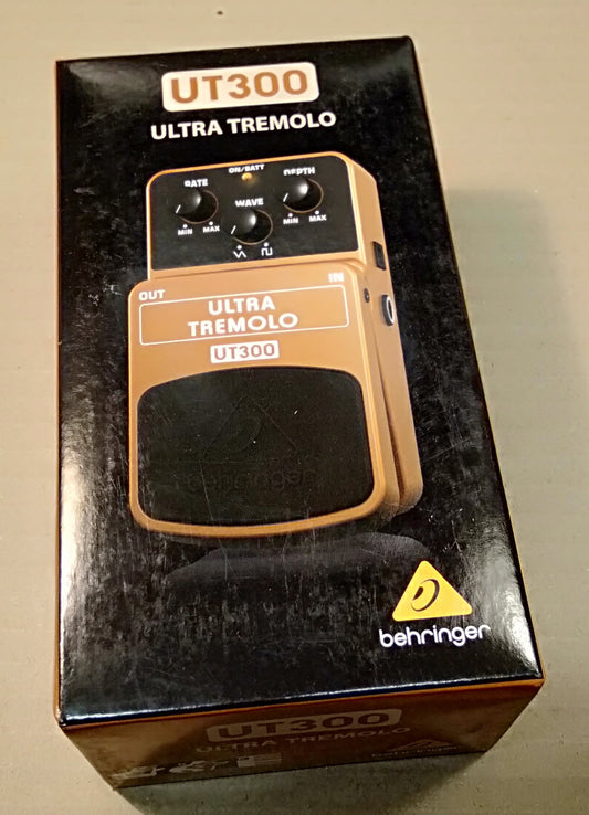 Behringer UT300. NOS
