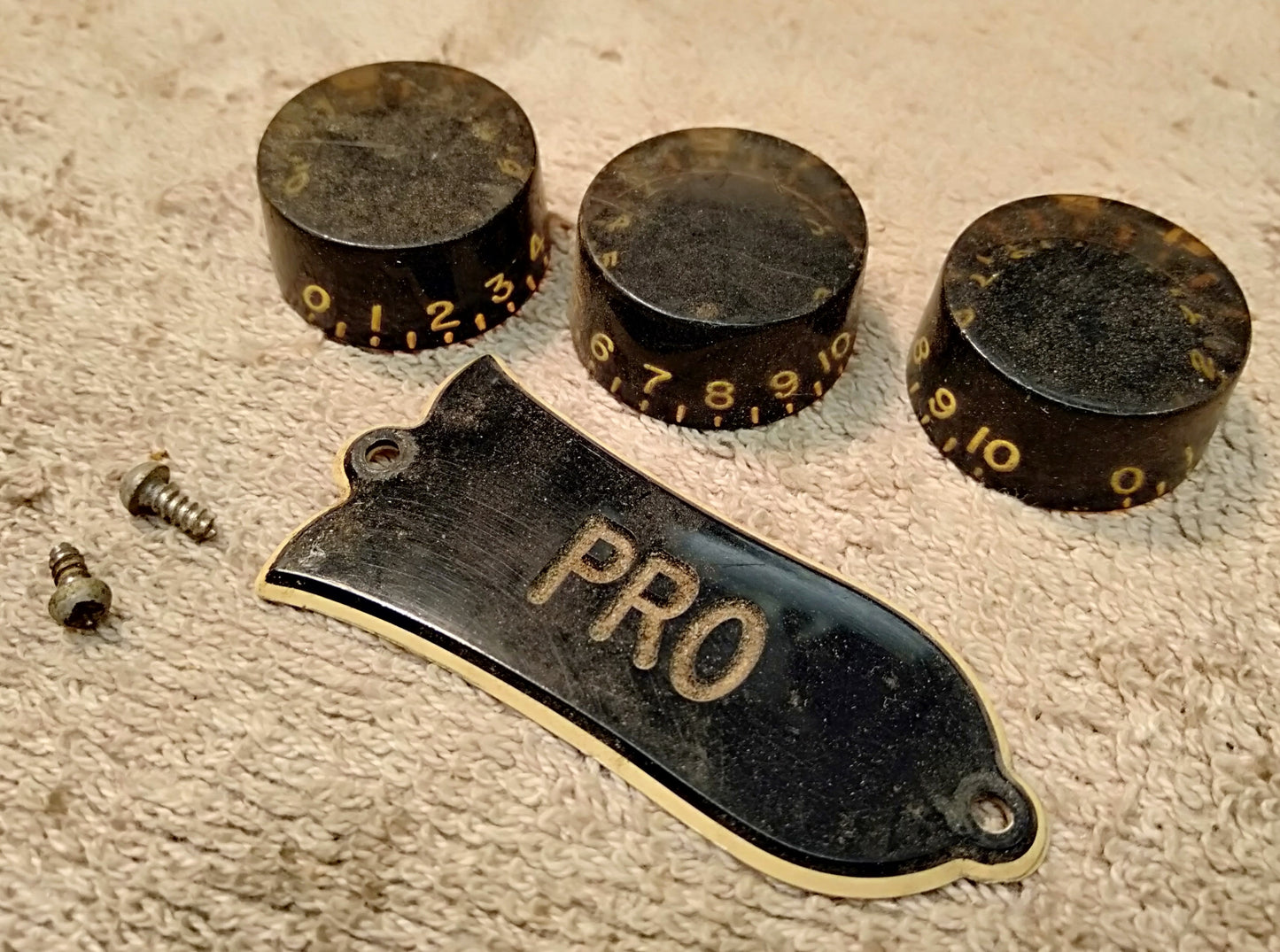 Gibson hardware. 2nd hand