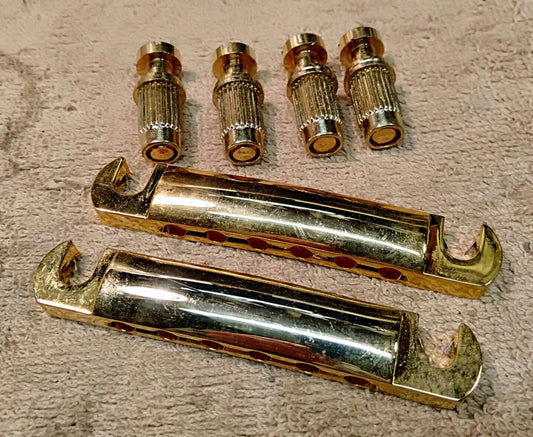 Tailpieces. 2nd hand