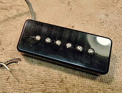 DiMarzio P-90. 2nd hand