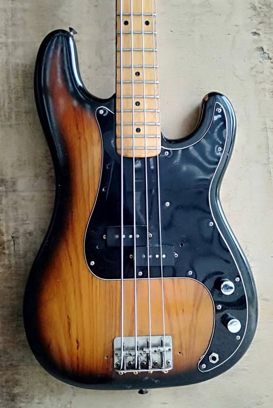Fender P bass. 1979